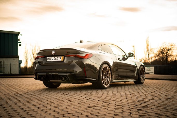 BMW M4 G82 mit KW Gewindefedern und Perfect Fit Spurverbreiterung